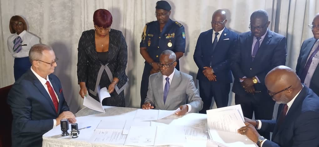 Sûreté aéroportuaire : Le Gabon signe un avenant avec Westminster Group et un accord avec Securiport pour sécuriser ses aéroports
